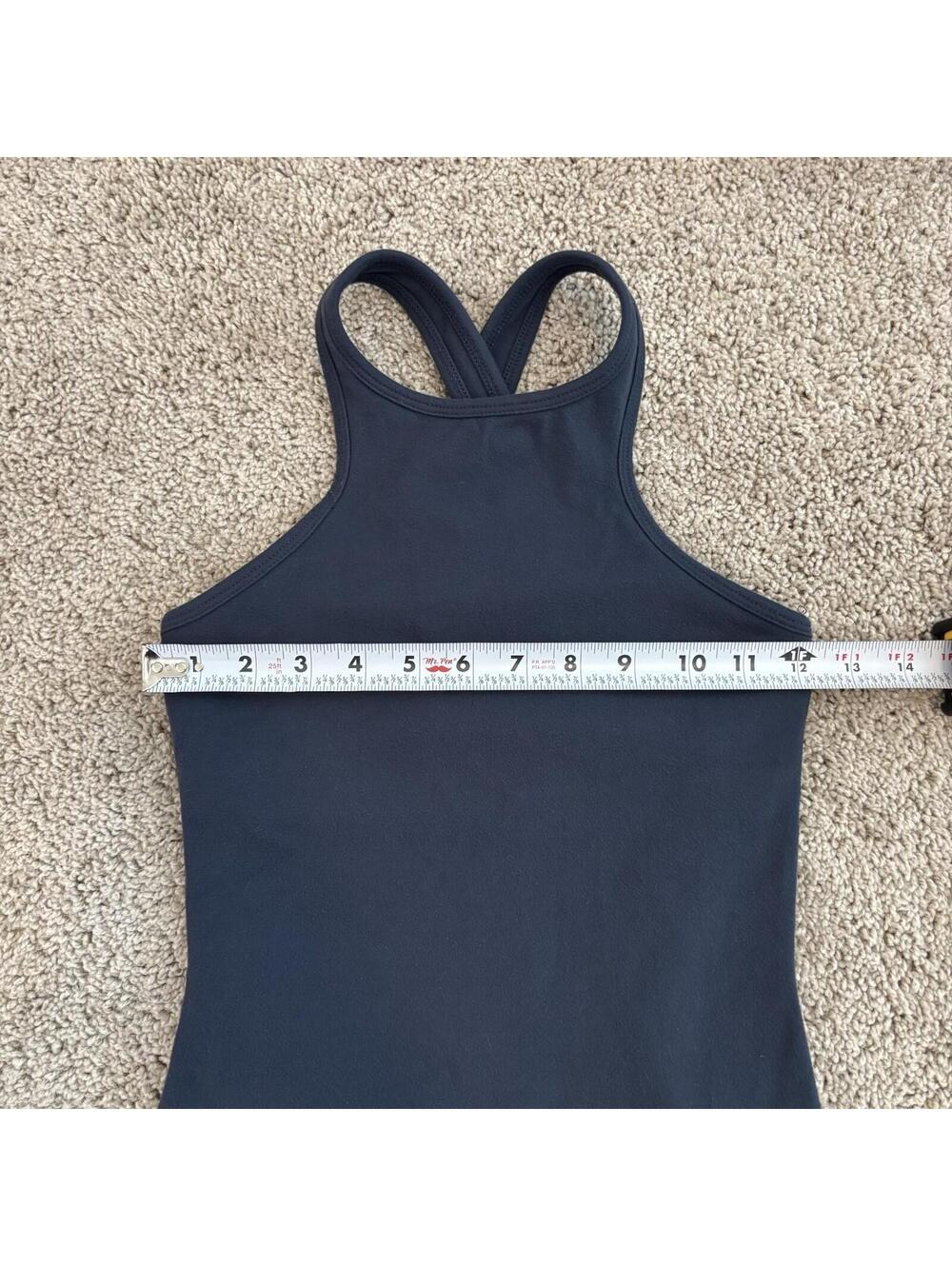 Beyond Yoga Under Lock & Keyhole Tank Top XS Navy Built in Shelf Bra Crisscross - Picture 6 of 7